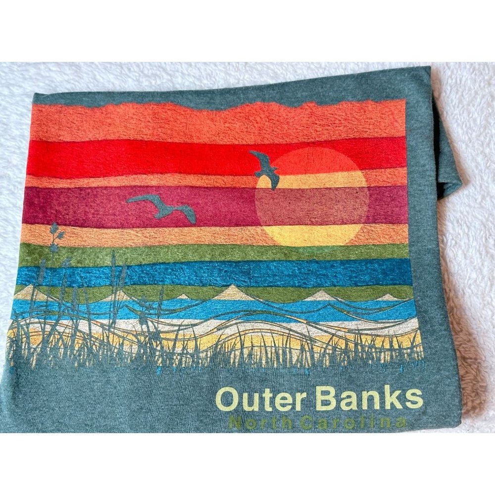 Outer Banks North Carolina Graphic T-Shirt Short Sleeves Green Preowned Gildan L